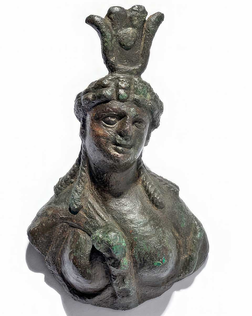 isis roman bust bronze period plumes goddess egyptian