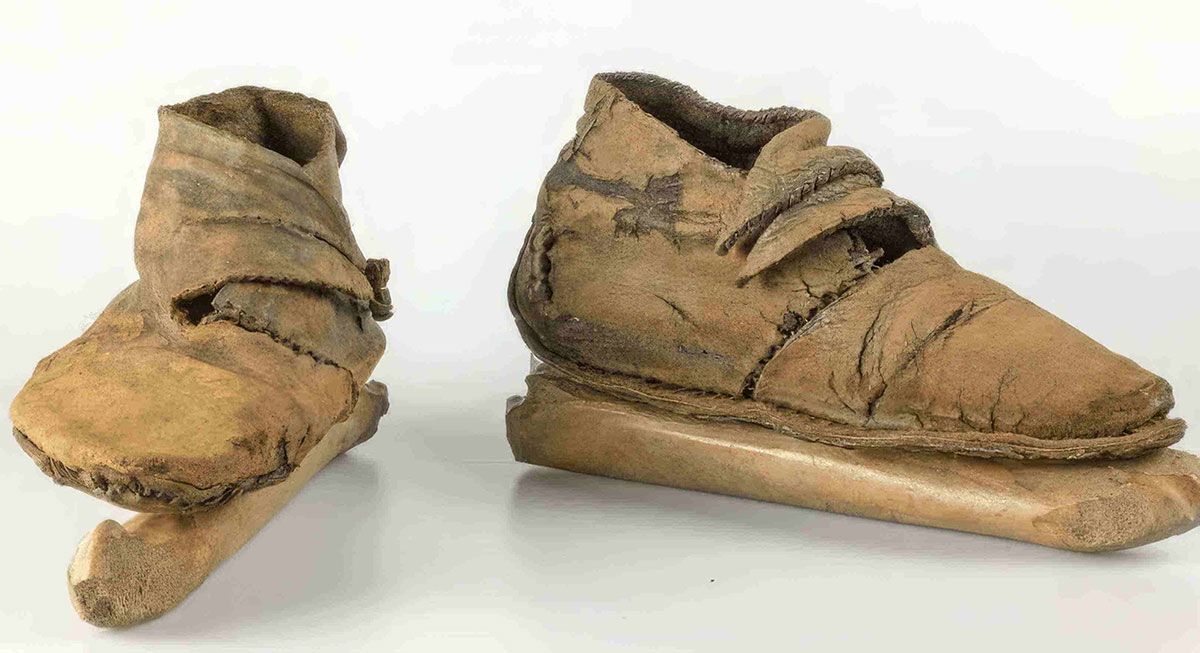 jorvik ice skates