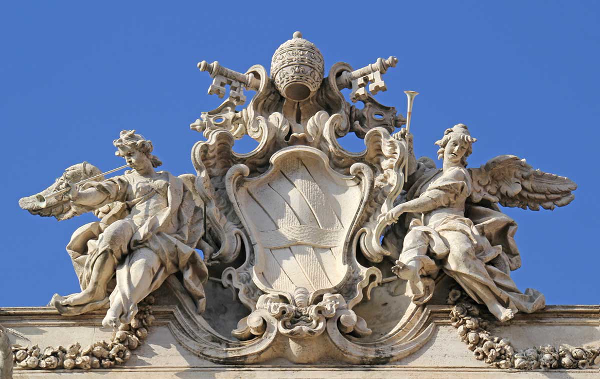 trevi fountain papal coat of arms clement XII