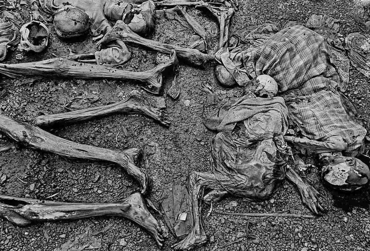 victim bodies rwanda