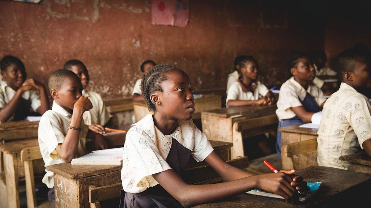 girls in school by doug linstedt