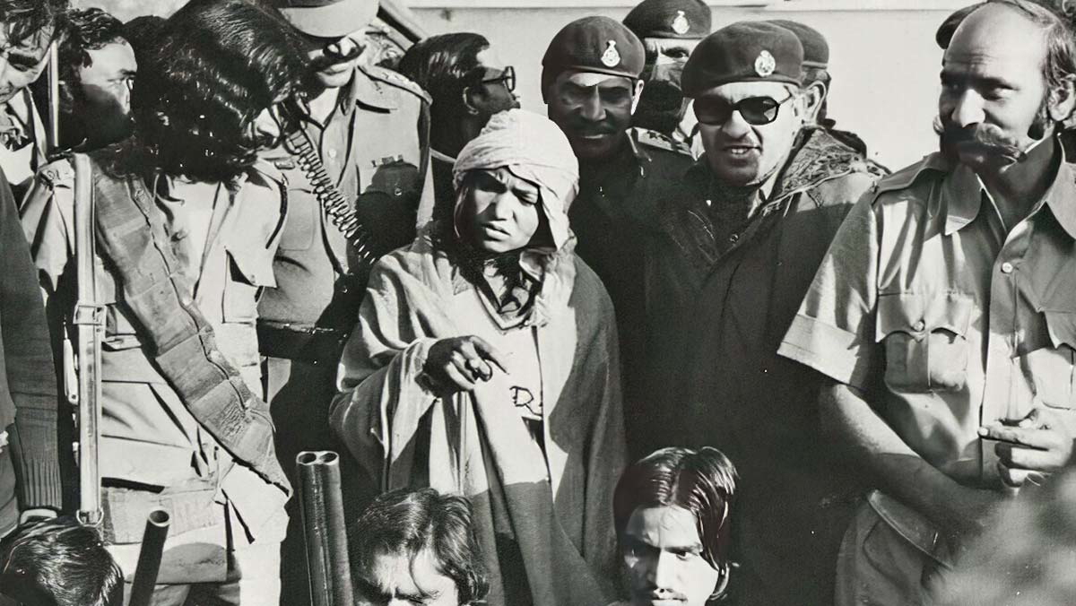 phaloon devi bandit queen soldiers