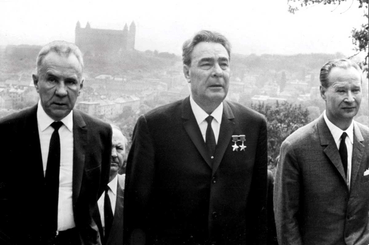 ussr leonid brezhnev 1968
