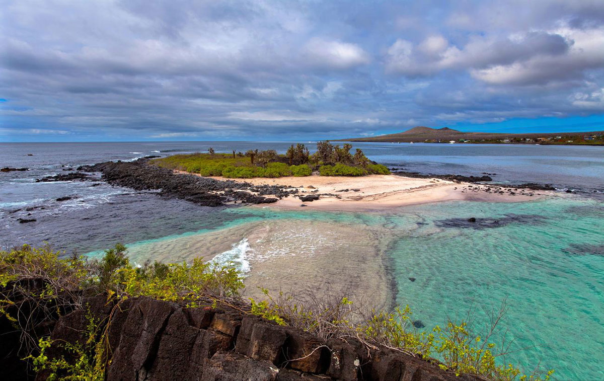 floreana island today