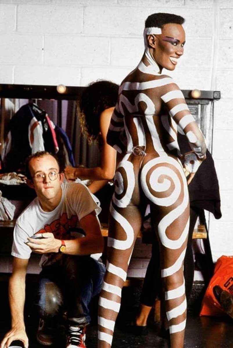 grace jones body painted by keith haring new york 1985