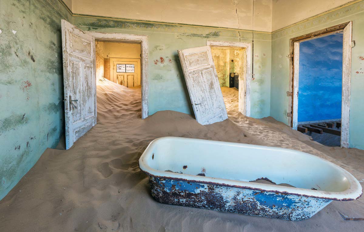 kolmanskop diamond town