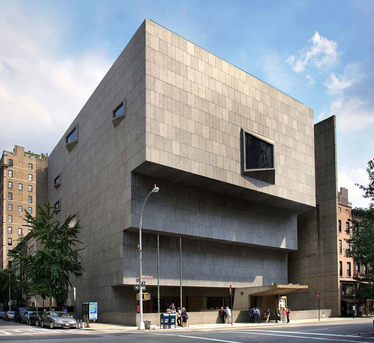 marcel breuer the breuer building