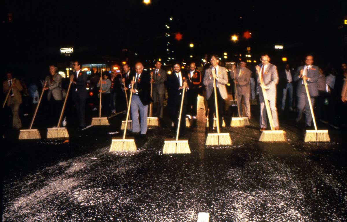 mierle laderman ukeles sanitation celebrations grand finale NYC art parade 1983