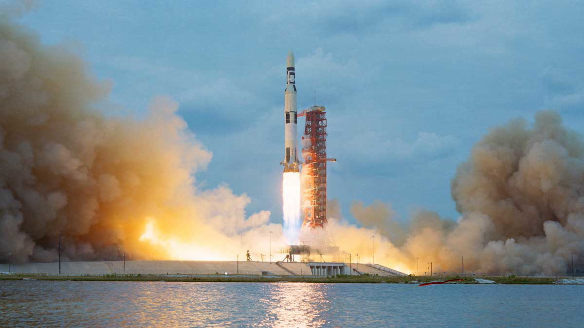saturn v us