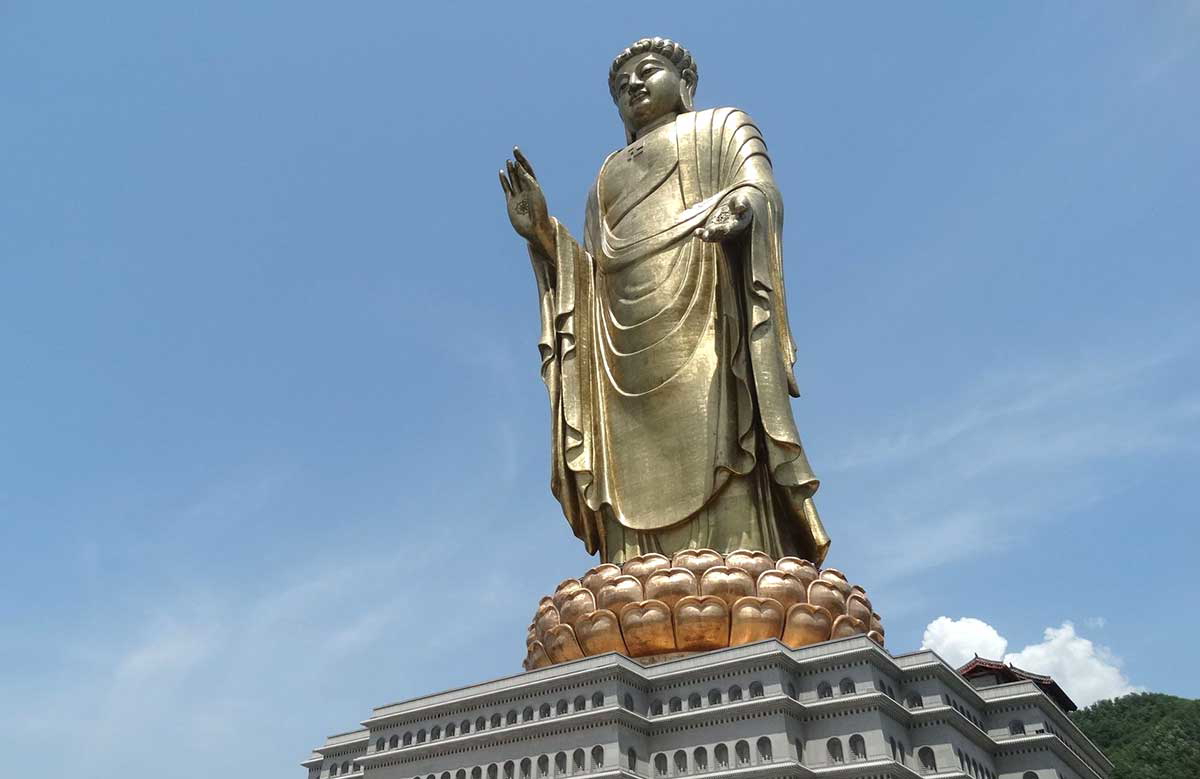 Spring Temple Buddha, China