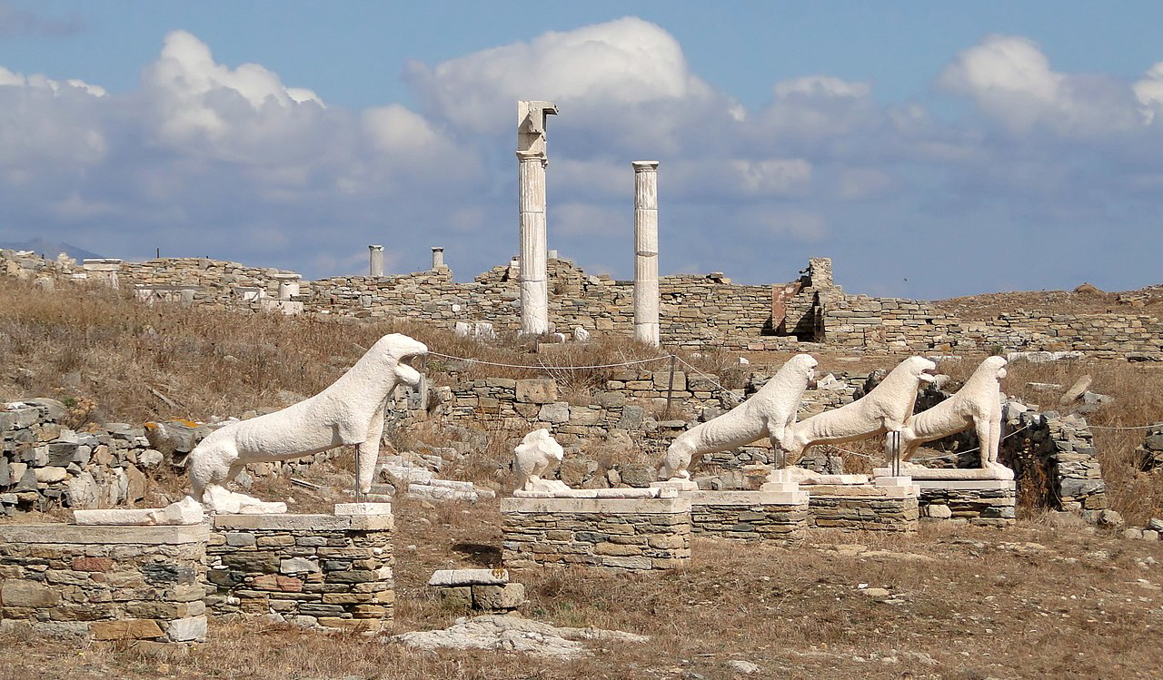 terrace lions delos greece island