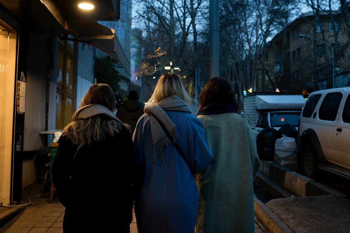women without hijab iran