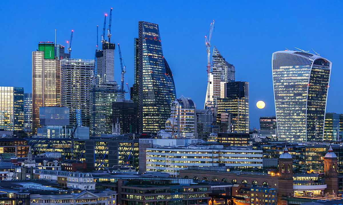 The City of London by night viewed from Tate Modern 2018