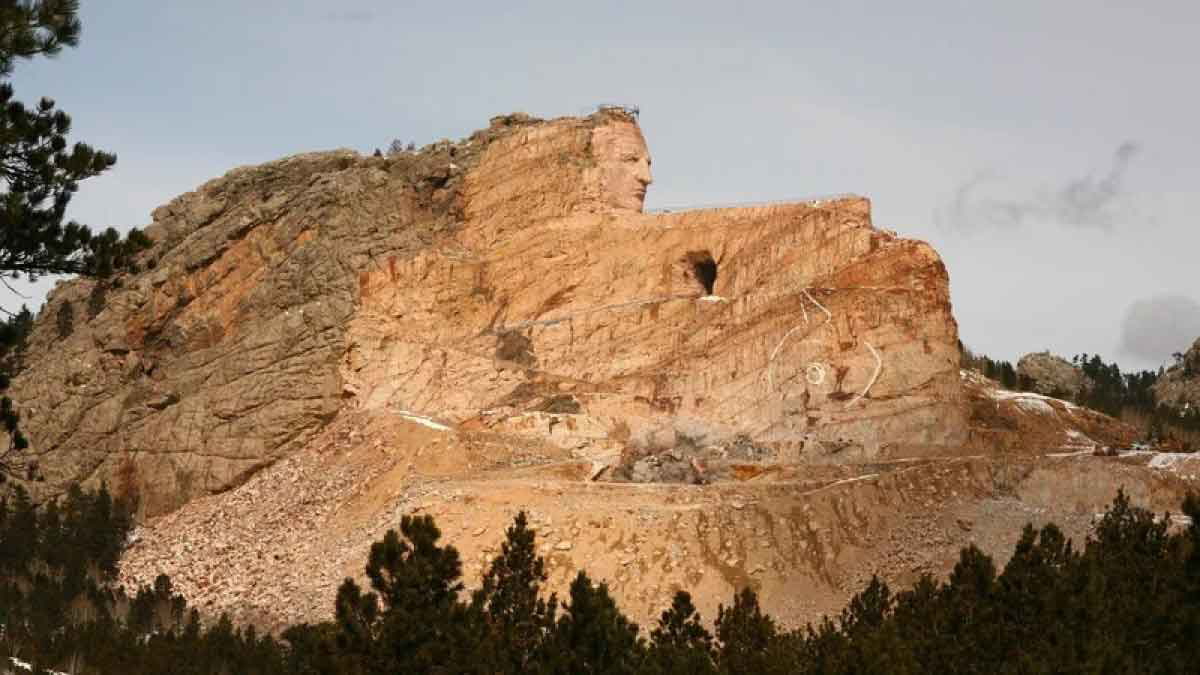 crazy horse memorial