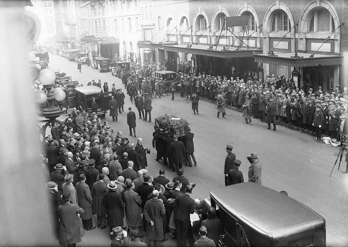 houdini funeral nyc