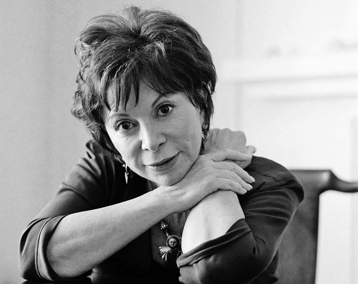 isabel allende author