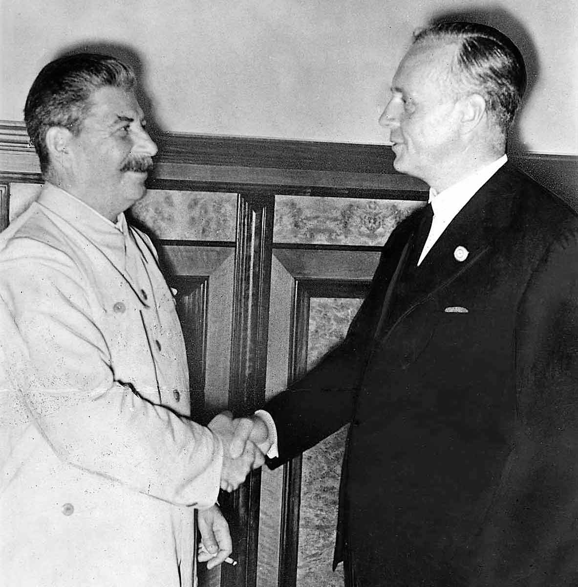 molotov ribbentrop pact photo