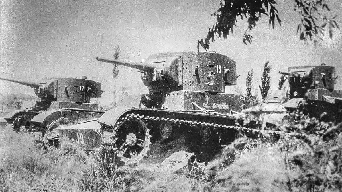soviet tanks spanish republicans