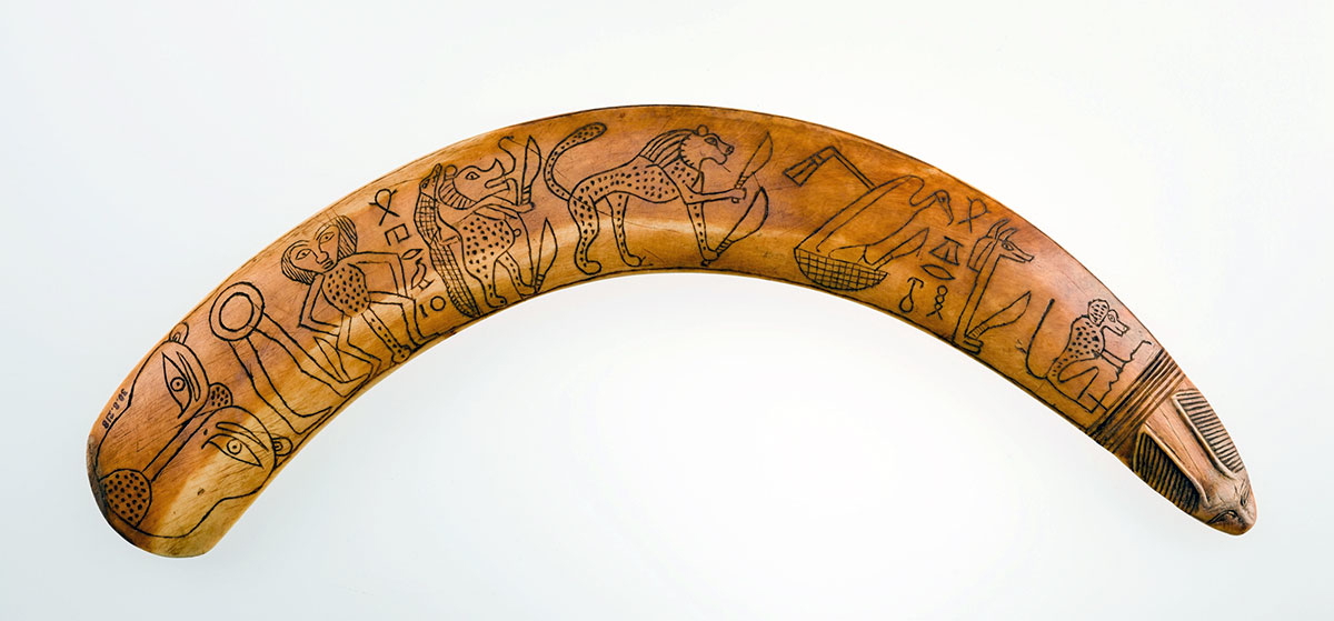 apotropaic wand met