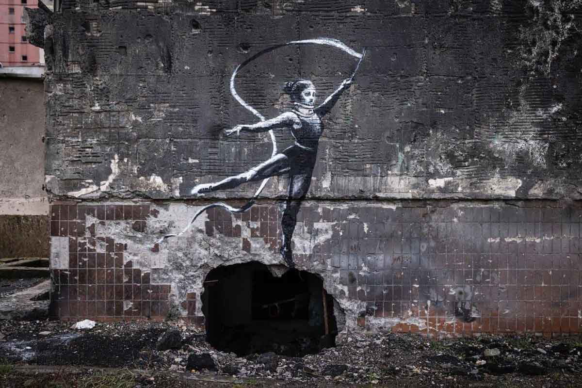 banksy ballerina irpin