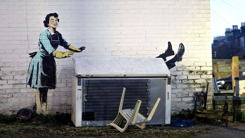 banksy valentines graffiti