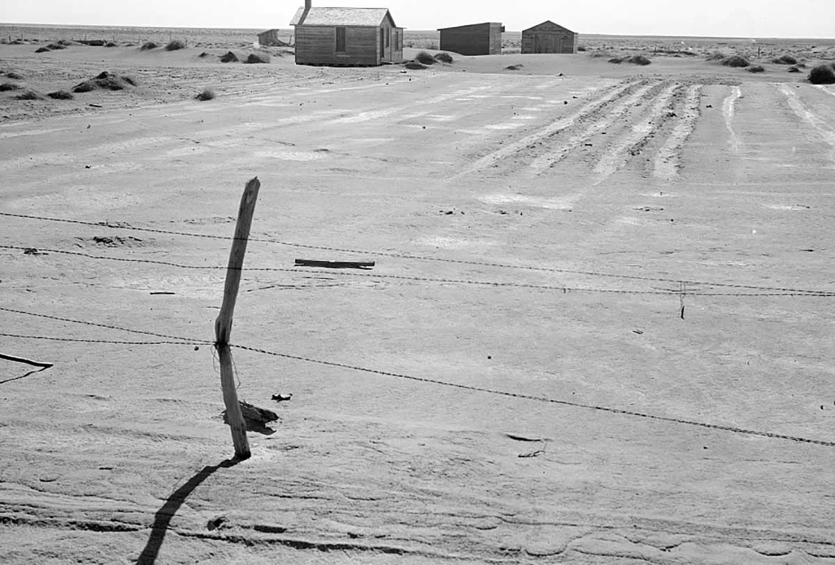 dust bowl texas abandoned farm