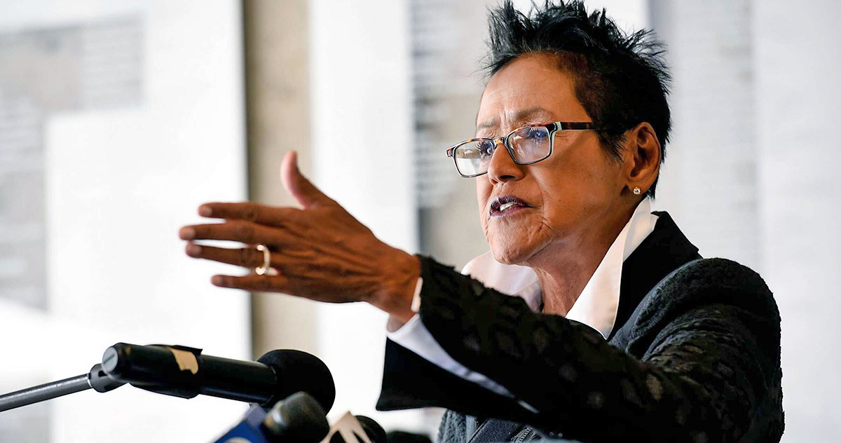elaine brown 2016