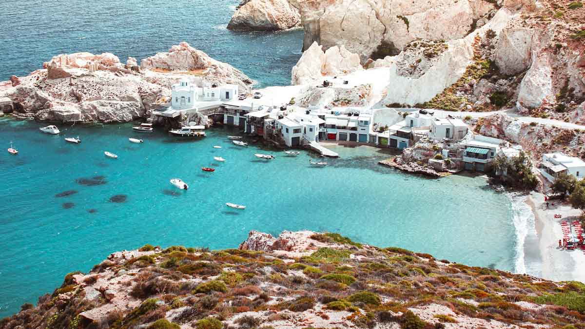 fyropotamos village milos