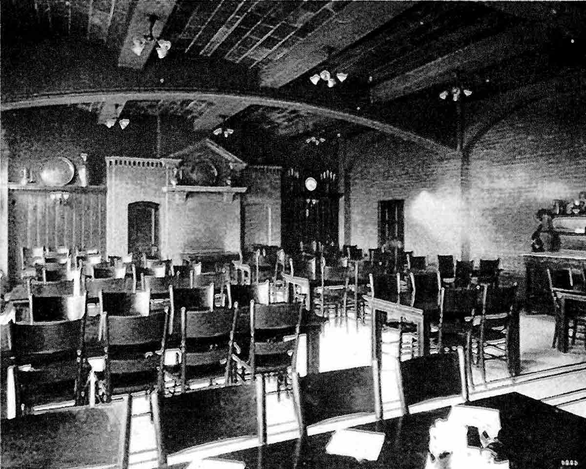hull house interior