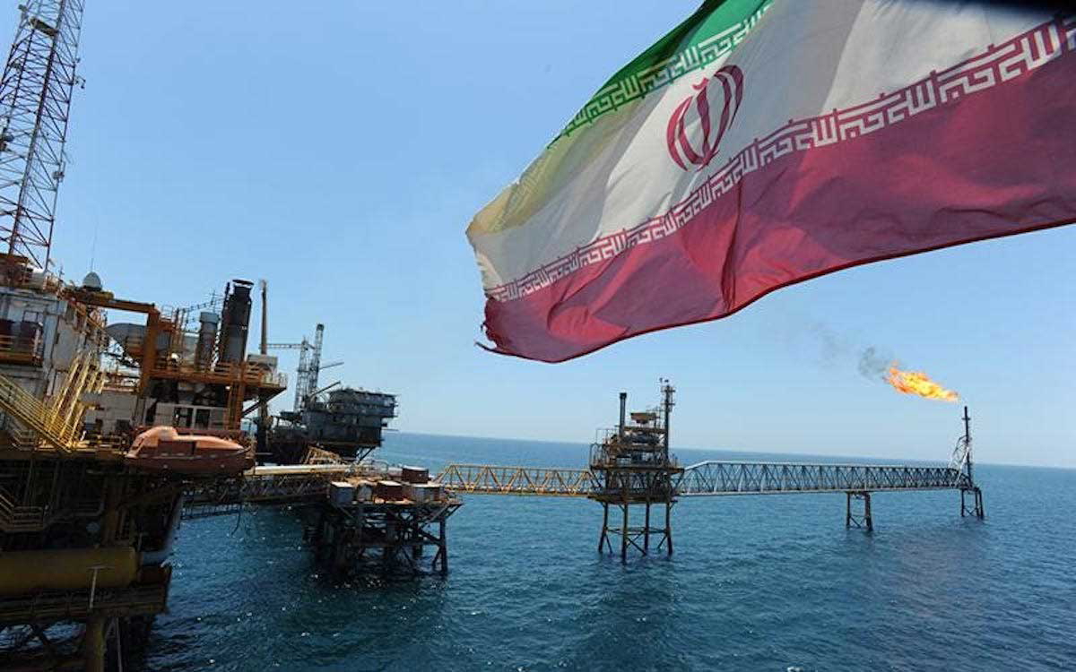 iran oil rigs persian gulf