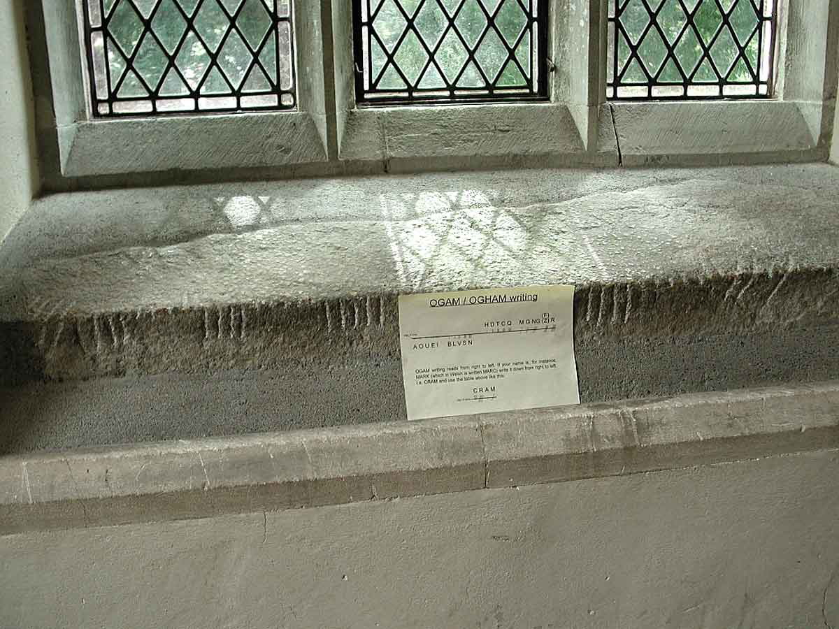 maglocunus stone brynach church ogham