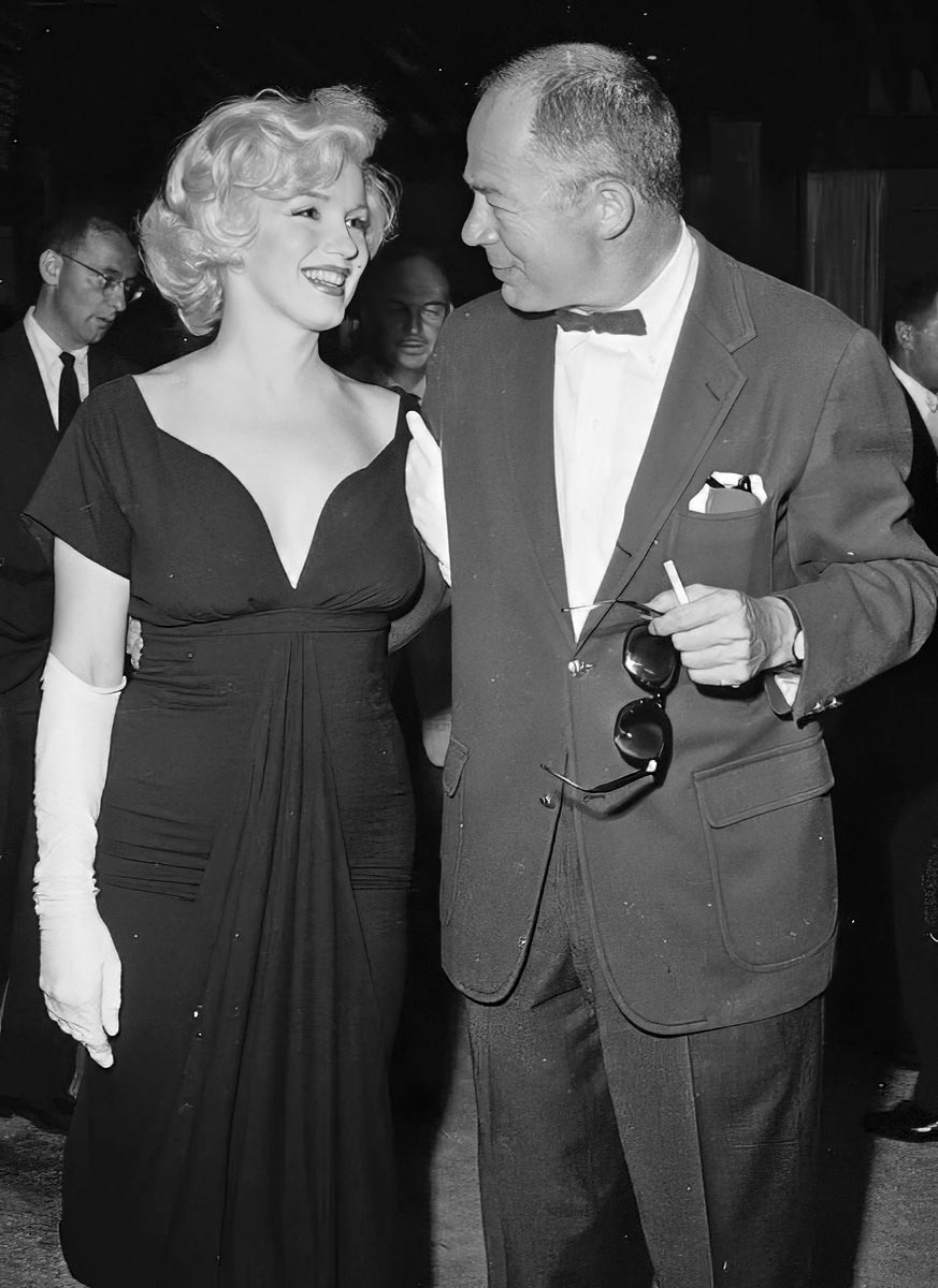 marilyn monroe with director billy wilder.jpg