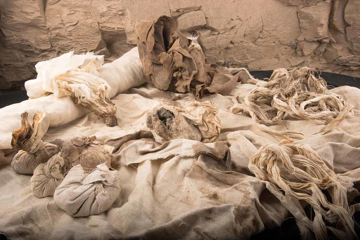 mummification materials