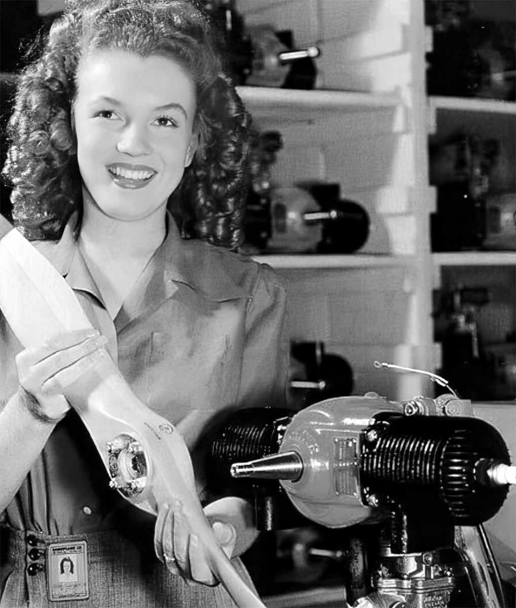 norma jean david conover radioplane comapny.jpg