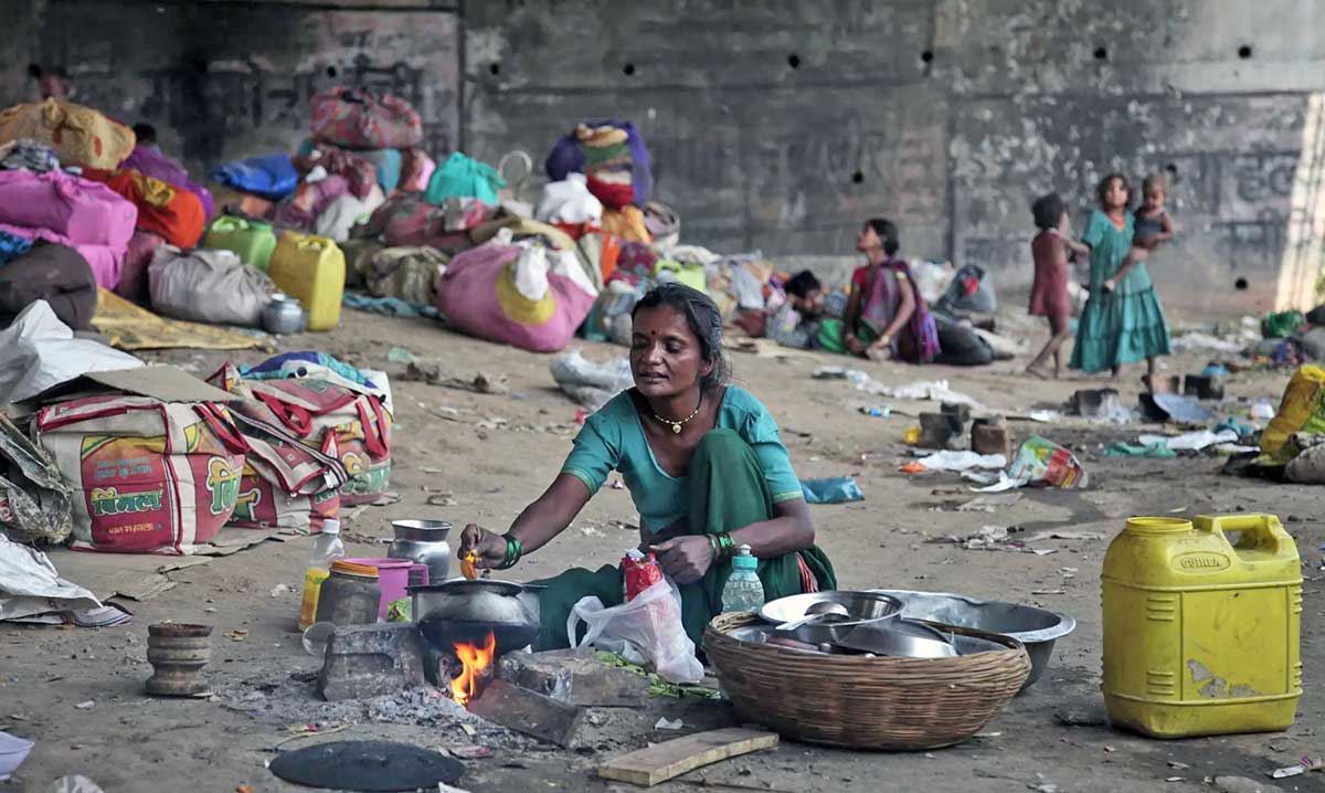 poverty india woman
