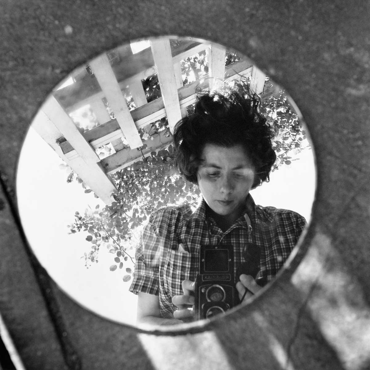 vivian maier untitled photo 1953