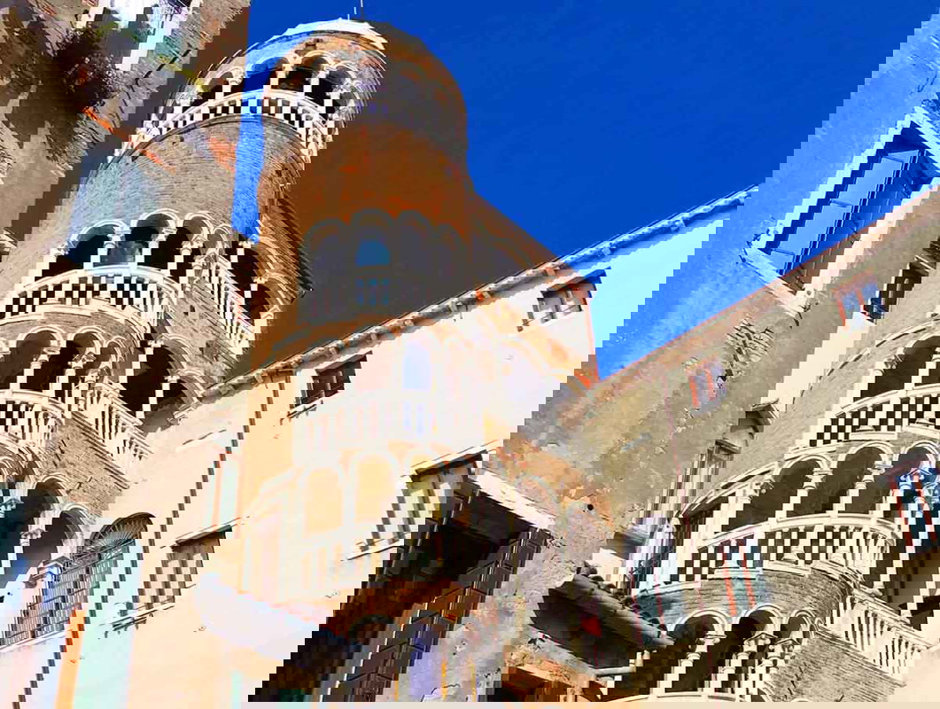 Palazzo Contarini del Bovolo by Kanesue