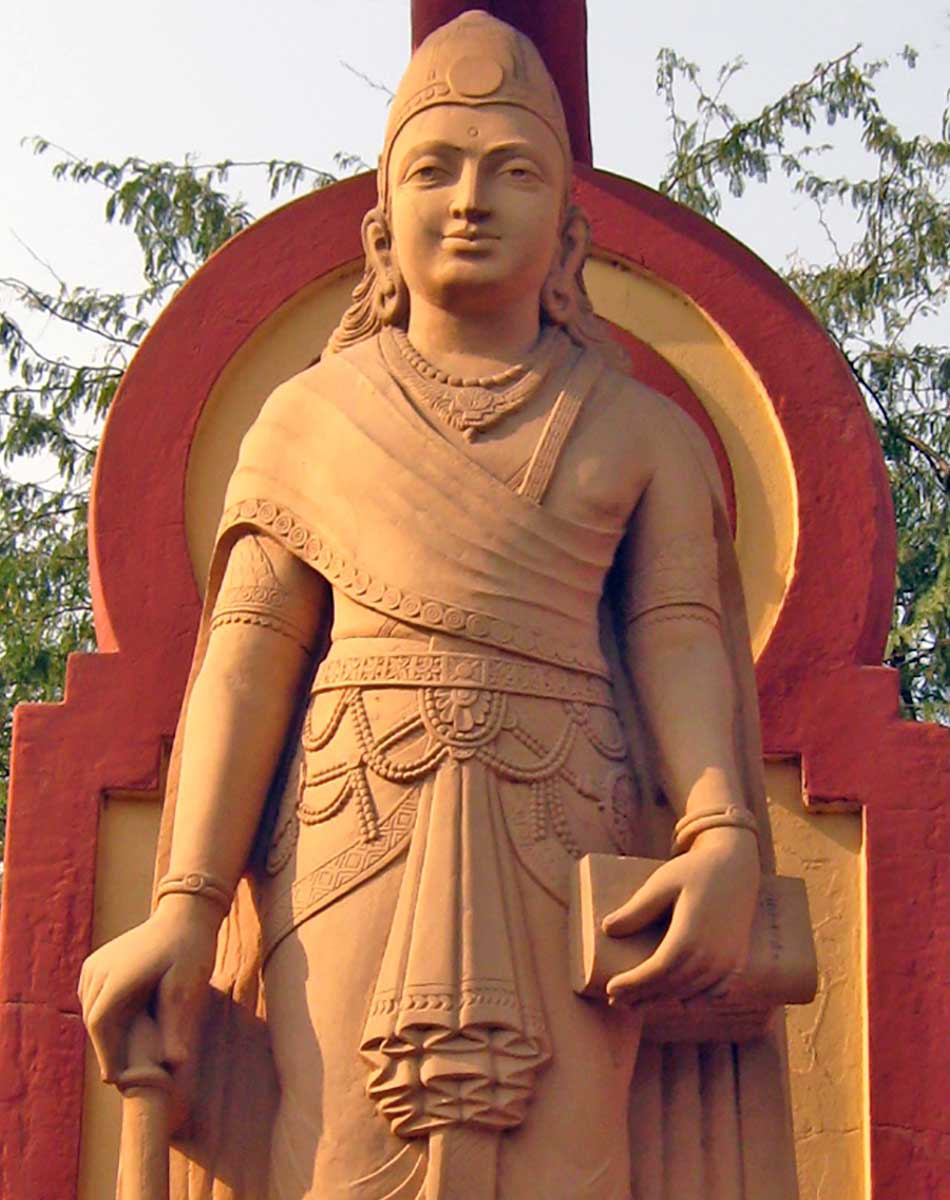 chandragupta statue