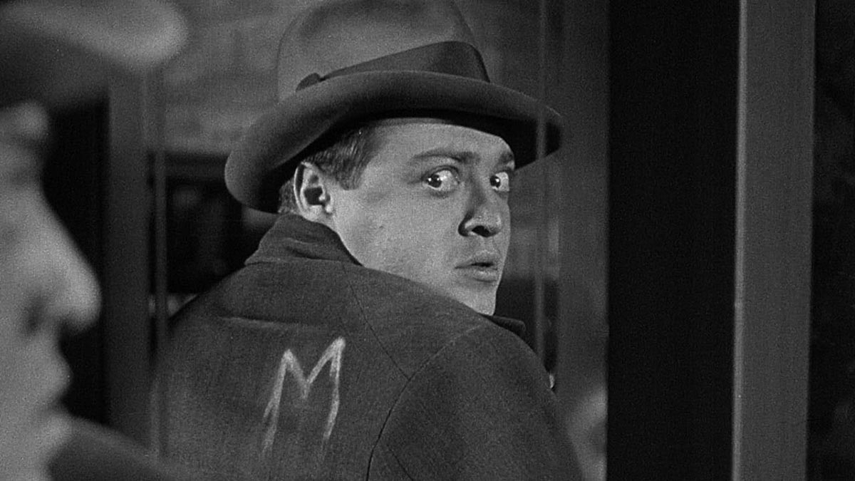 film noir peter lorre m