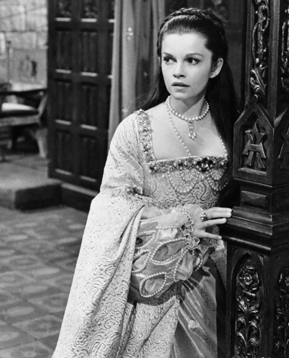 genevieve bujold anne thousand days