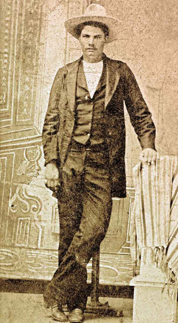 6 (In)Famous Gunslingers of the Wild West