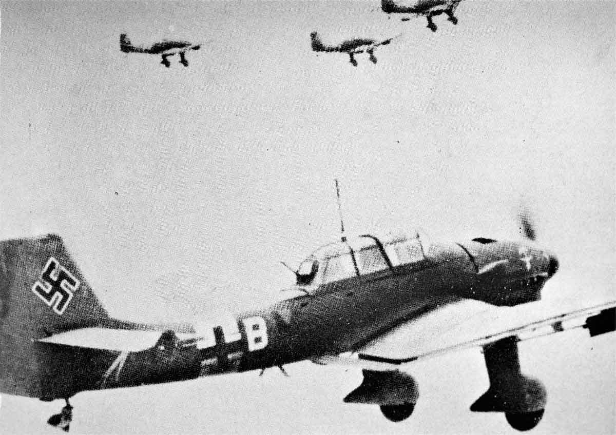 ju 87 stuka dive bombers over malta