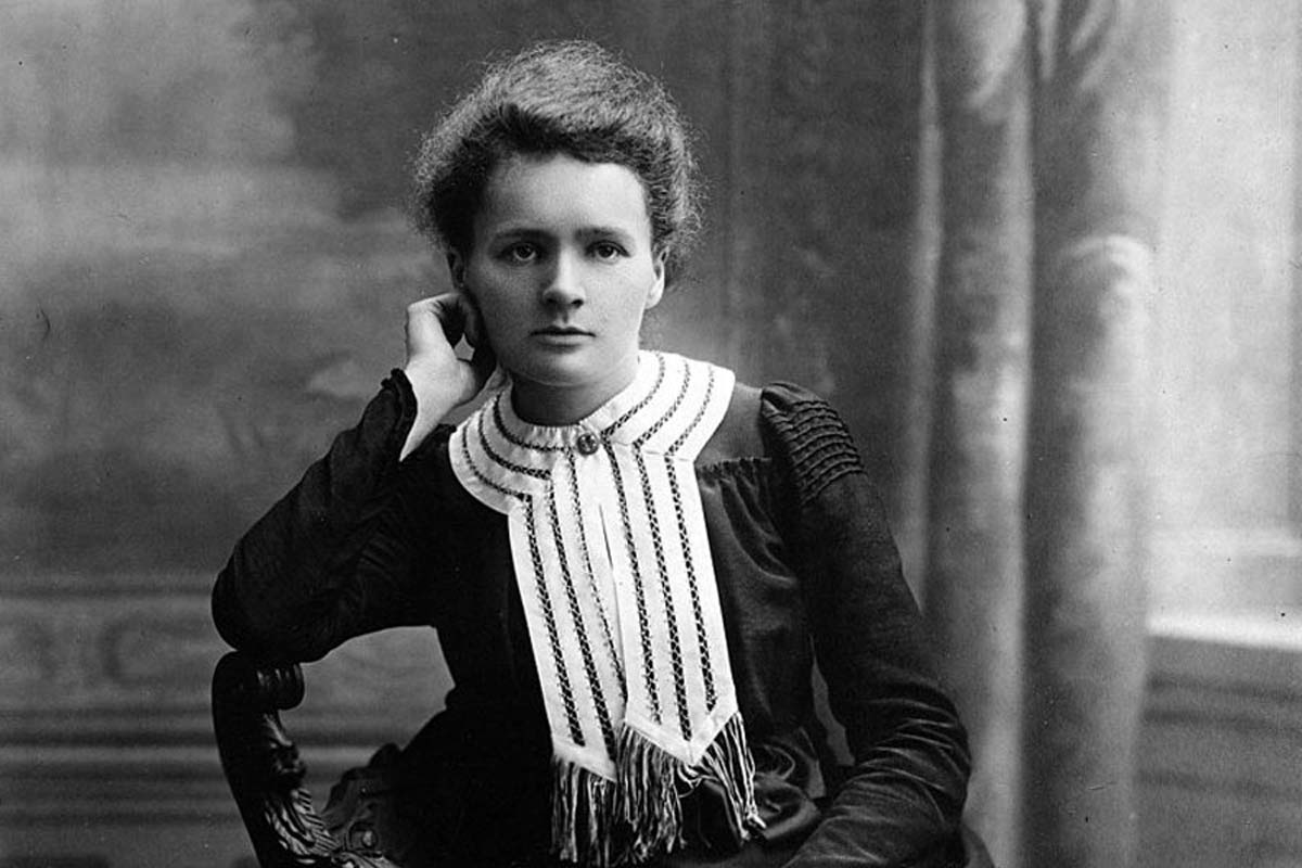 marie curie portrait