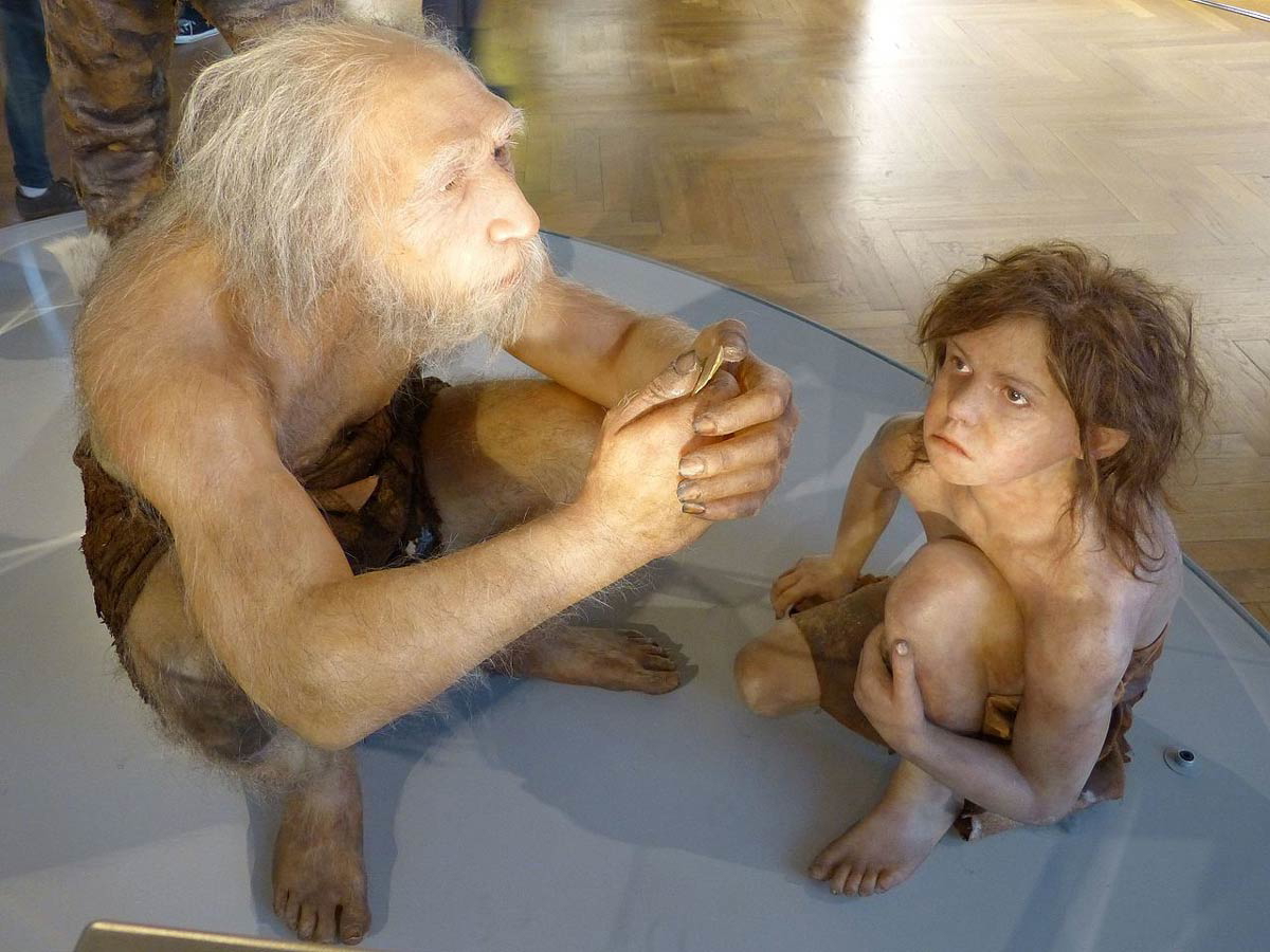 neanderthal-old-man-child
