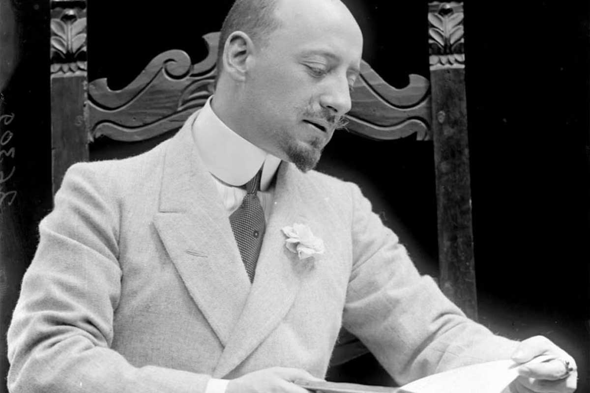 photo of gabriele d annunzio