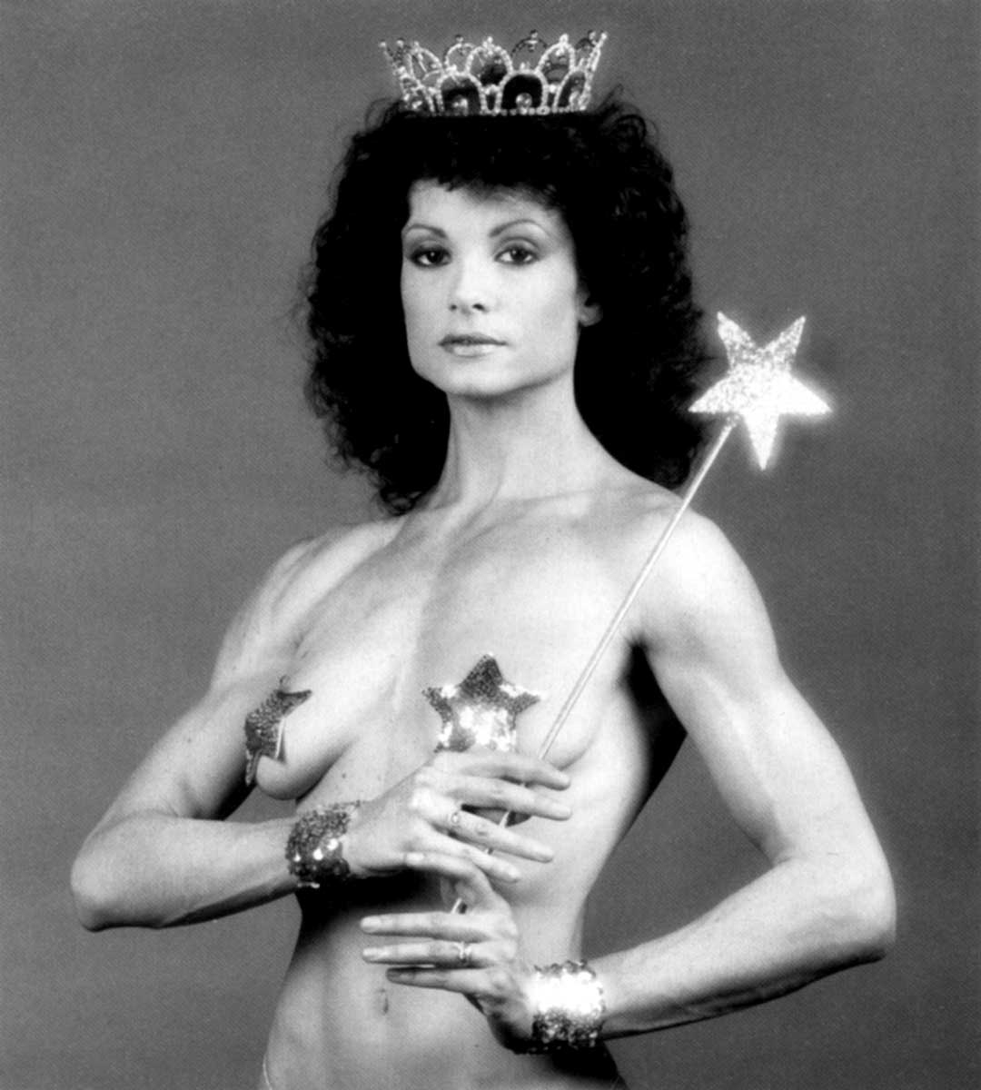 robert mapplethorpe lisa lyon tiara