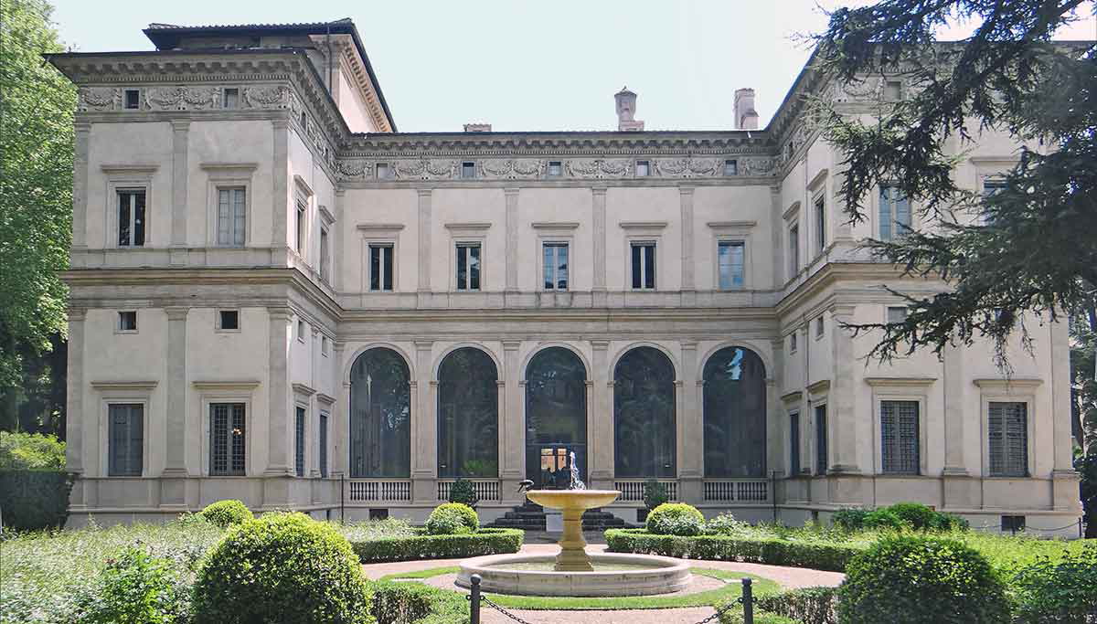 Villa Farnesina. Source: Jean Pierre Dalbera