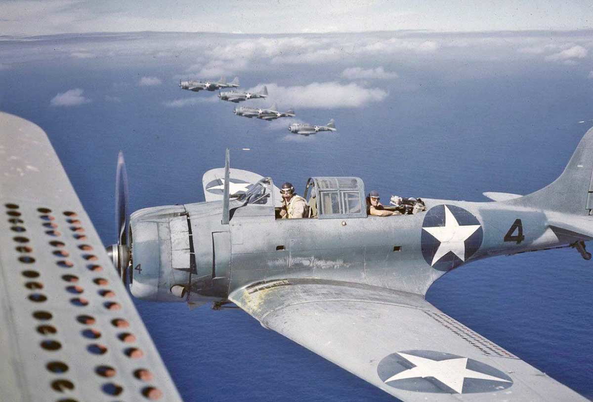 A dauntless dive bomber during the battles of Midway. Source: Seradata