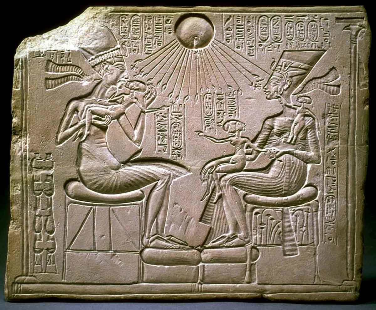 house altar akhenaten egypt museum