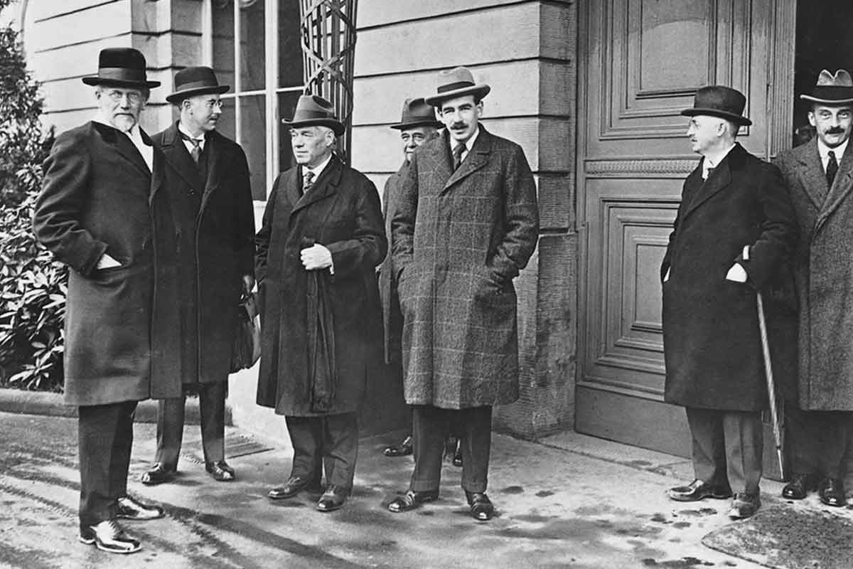 john maynard keynes paris peace conference
